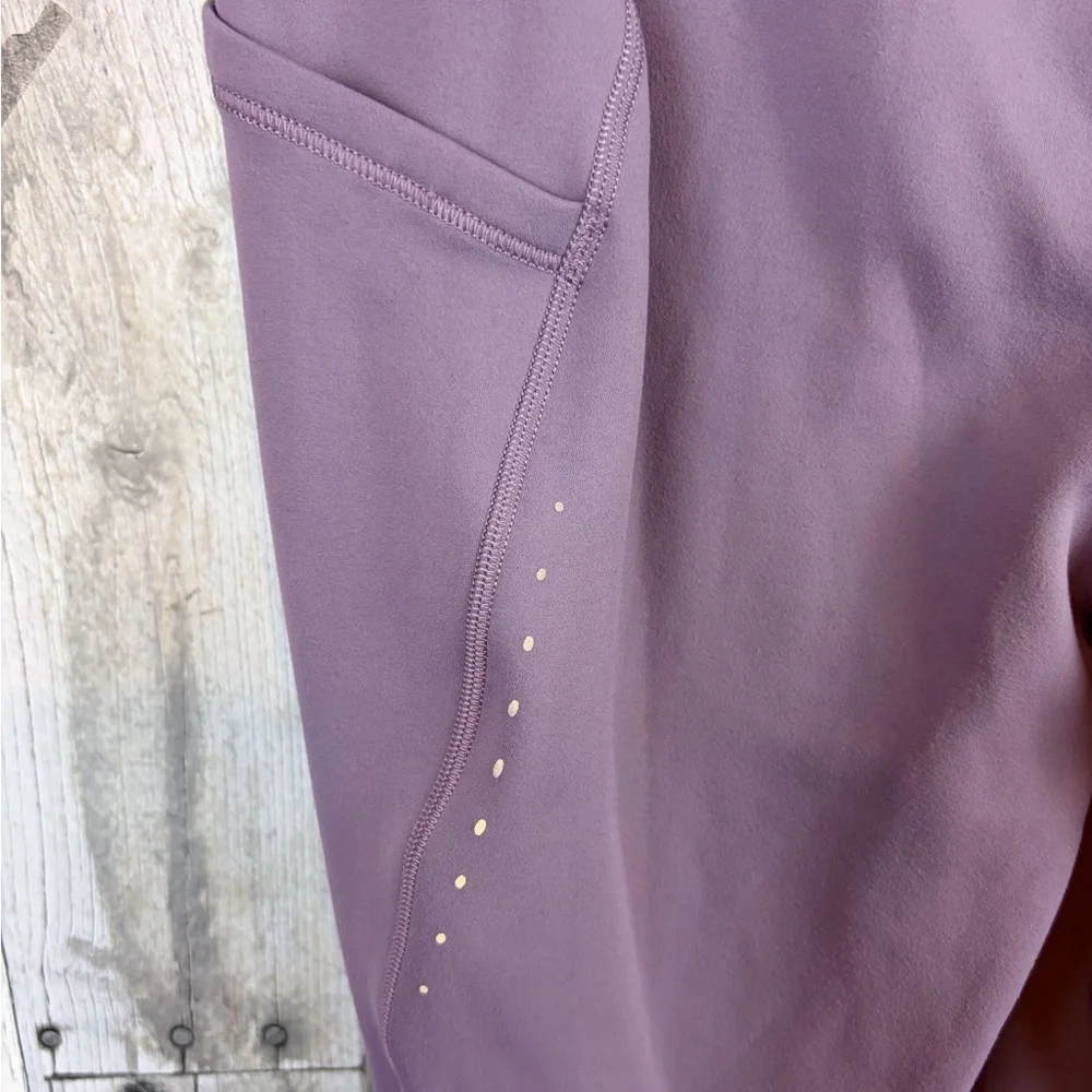 Lululemon Fast and Free High-Rise Fleece Tight 28